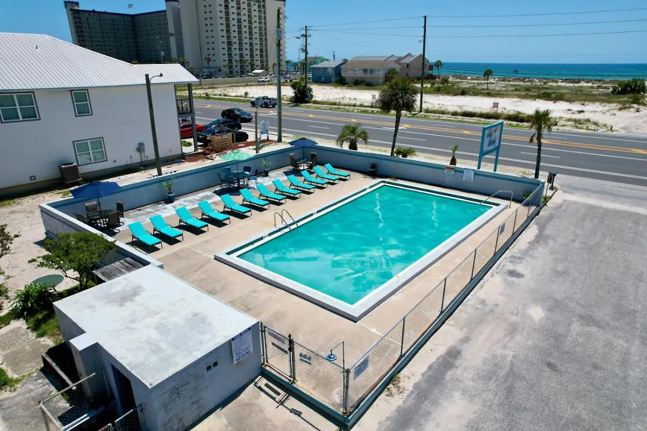 *Happy Place* Renovated Studio Pool & Beach Access Panama City Beach United States
